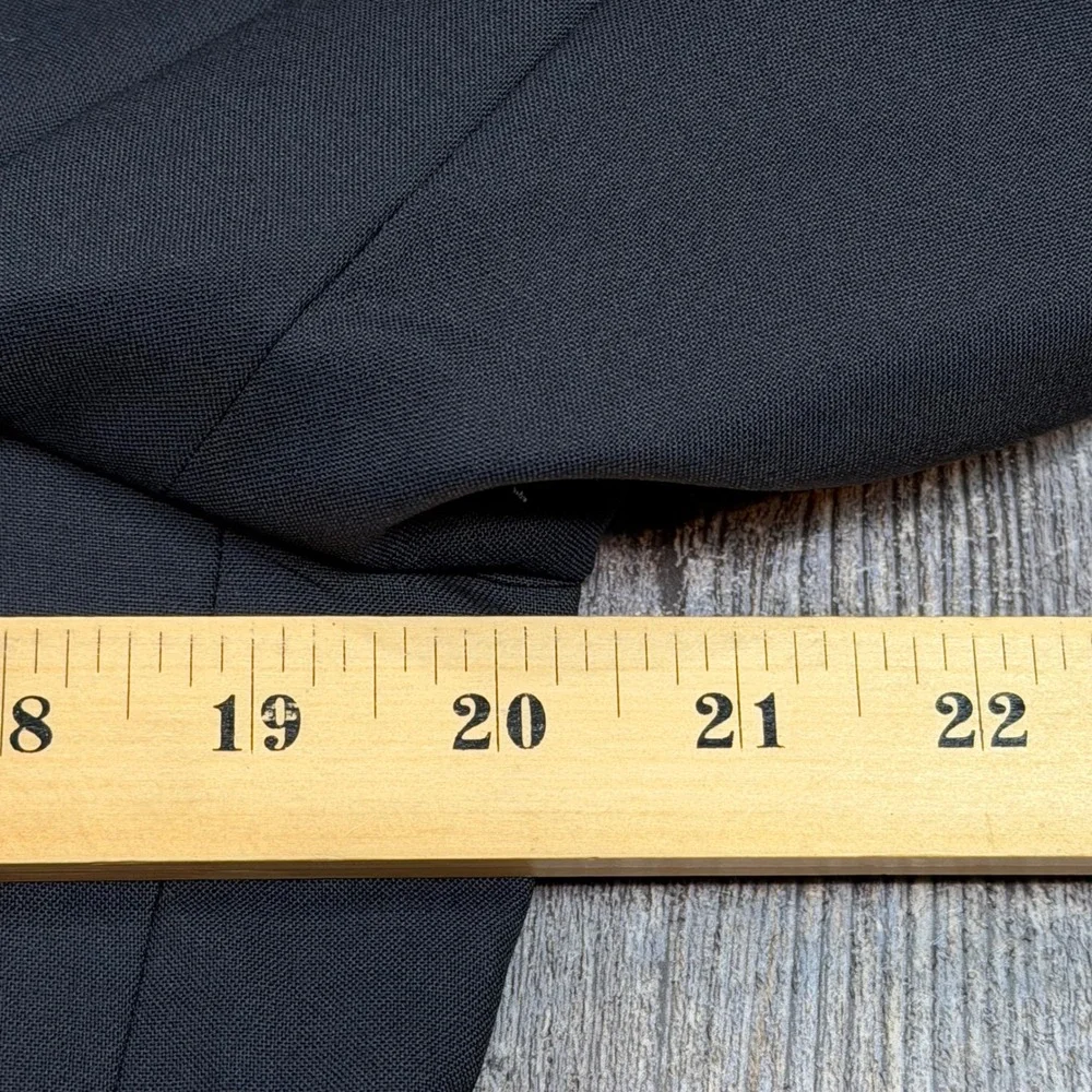 Austin Reed Suit Men 39R 